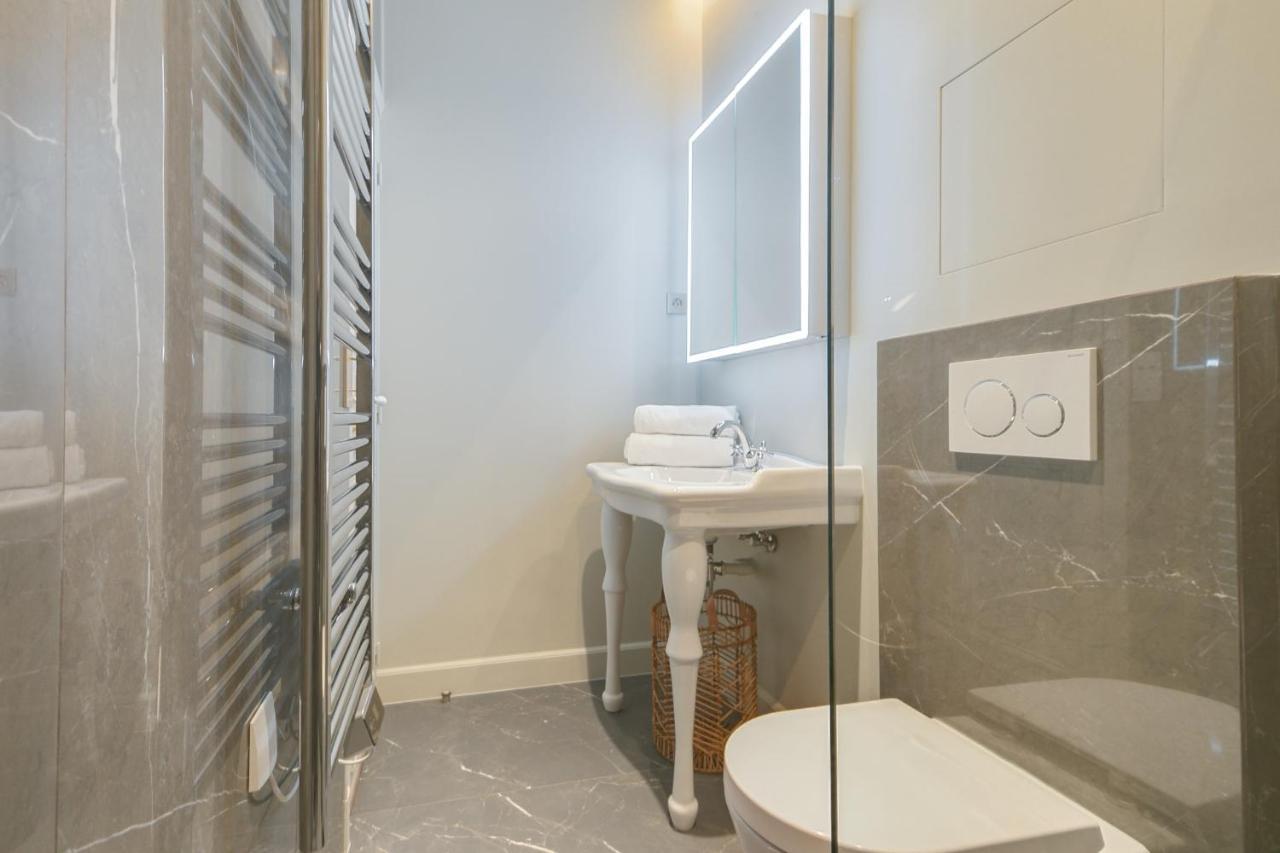 Apartmán Guestready - Lovely Flat In Central Paris Near Notre-Dame Exteriér fotografie